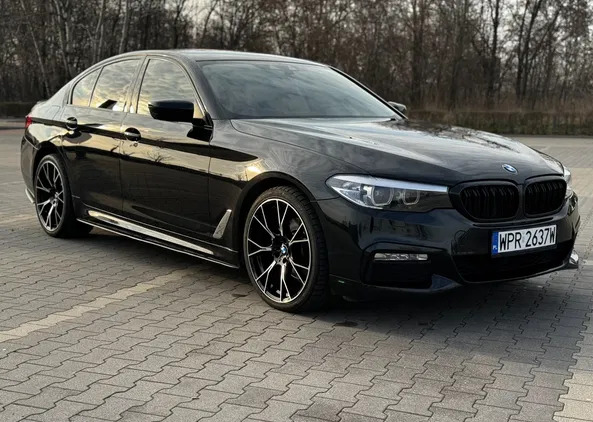 bmw BMW Seria 5 cena 99999 przebieg: 208228, rok produkcji 2017 z Warszawa